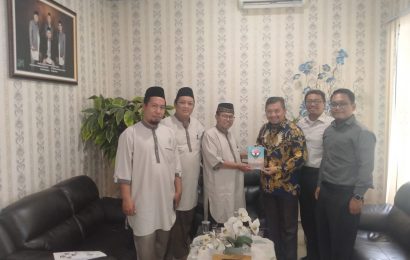 Exzellenz Institut kerjasama dengan MQ